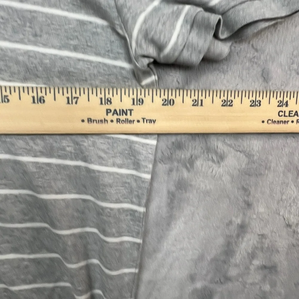 Polo Ralph Lauren Polo Shirt Mens M Grey White Striped Pima Soft Touch Logo